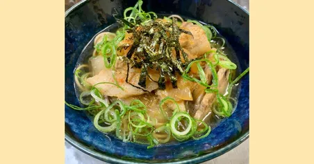 ほっこり温まる肉そば