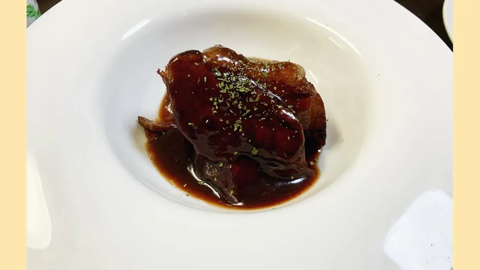 豚のバルサミコ煮込み