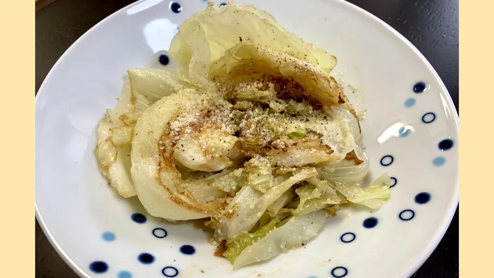 キャベツのアンチョビバターステーキ
