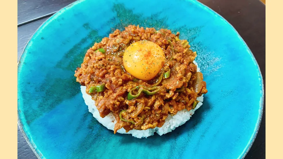 辛くないスパイストマトキーマカレー