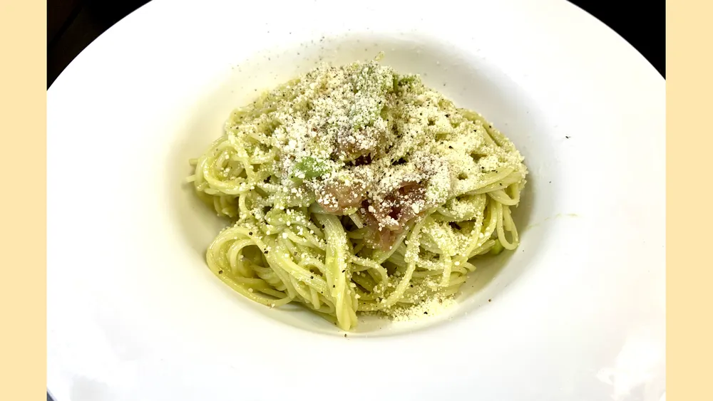 アボカドと生ハムの冷製パスタ