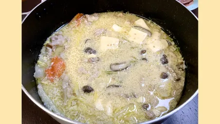 旨みたっぷりヘルシー豆乳鍋