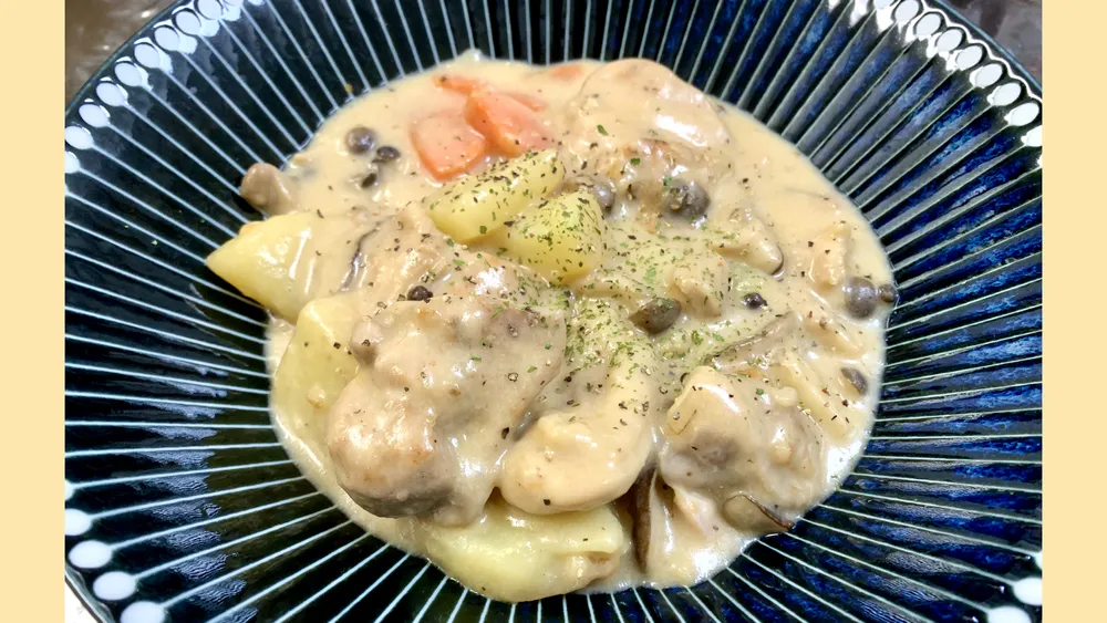 鶏ももとキノコの和風クリームシチュー
