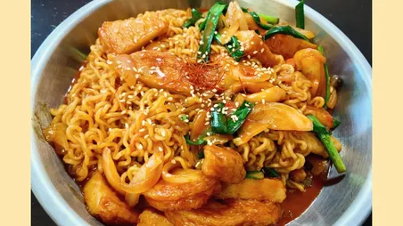 辛ラーメンで作るラッポッキ