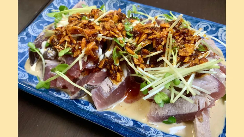 鰹の食べるラー油マヨ和え