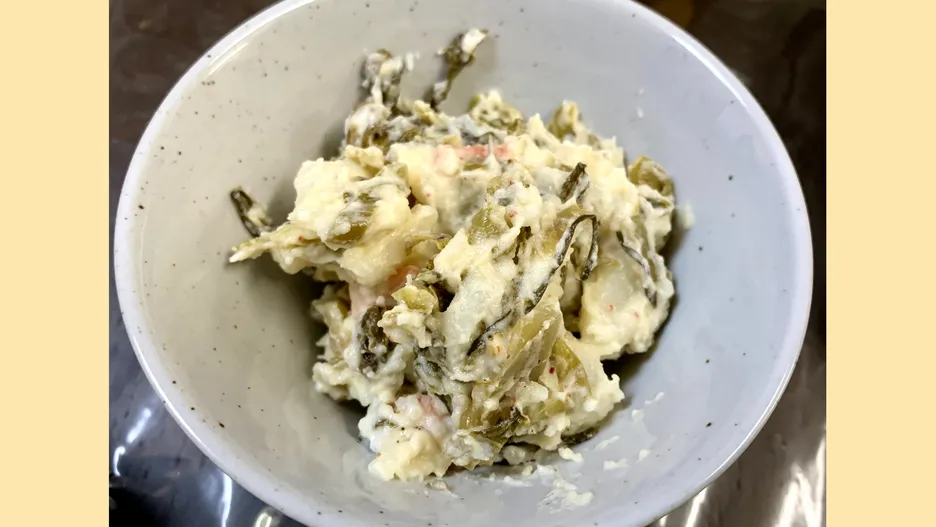 ピリ辛高菜のポテサラ和え