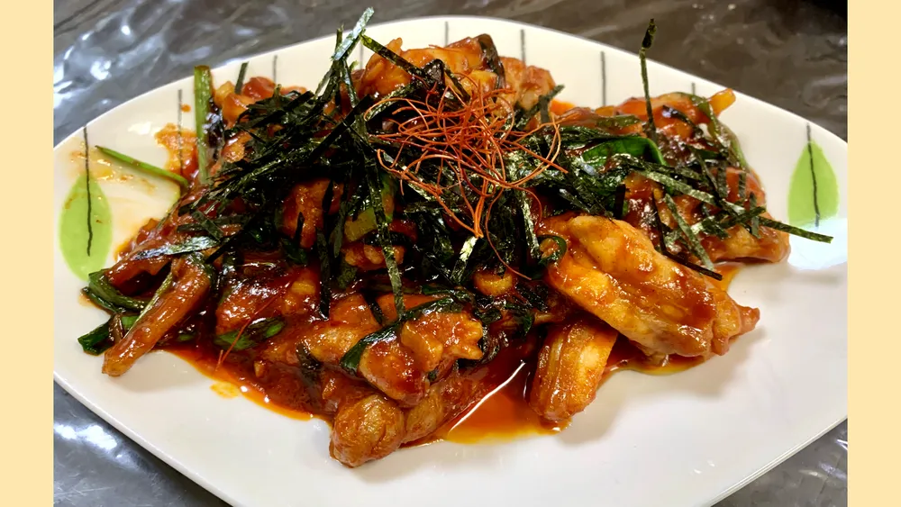 韓国風せせりとニラのコチュジャン炒め